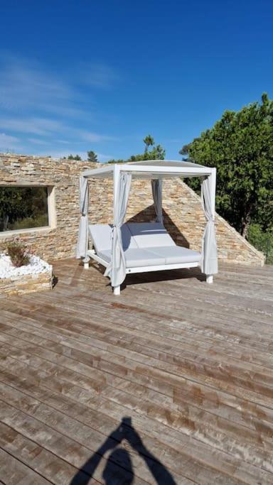 Magnifique Villa De Luxe Au Coeur De La Garrigue Nîmes Kültér fotó