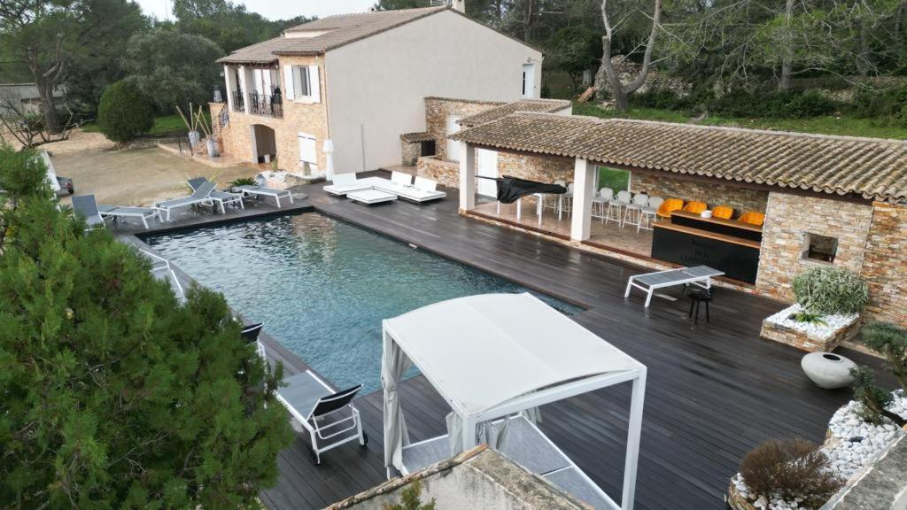 Magnifique Villa De Luxe Au Coeur De La Garrigue Nîmes Kültér fotó